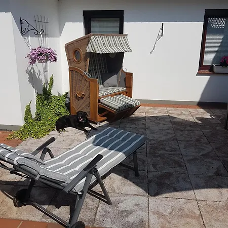 Leuchtturm Ferienhaus Geestland